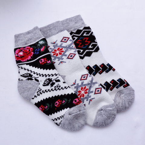 Шерстяные "КАРПАТКИ" серия вышивка